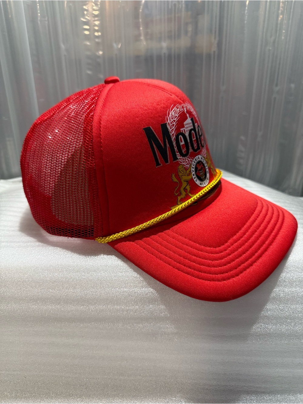 Vintage Style Modelo Beer Red Trucker Hat Snapback Foam Mesh Cap with Gold Rope